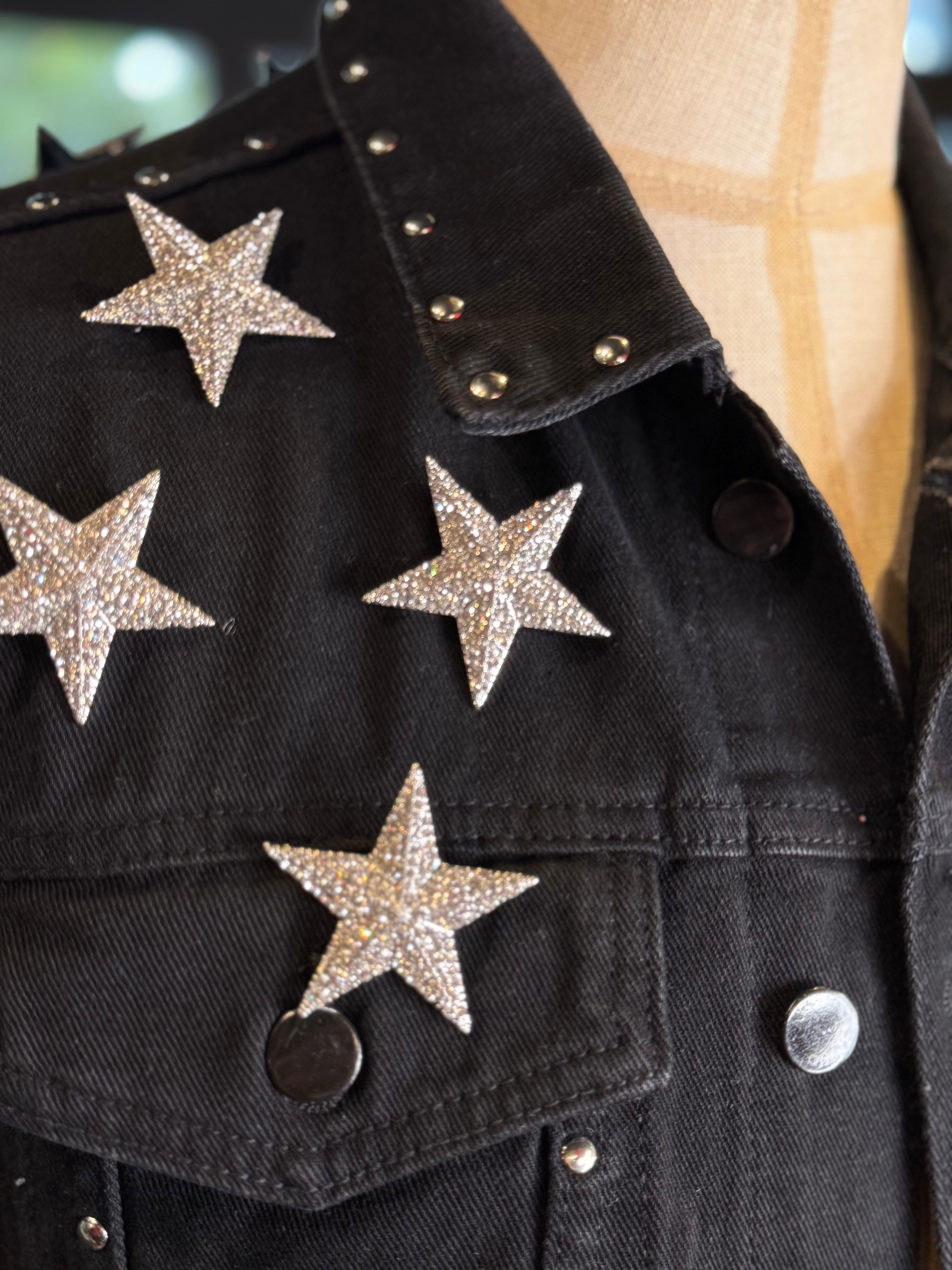 Chamarra mezclilla estrellas