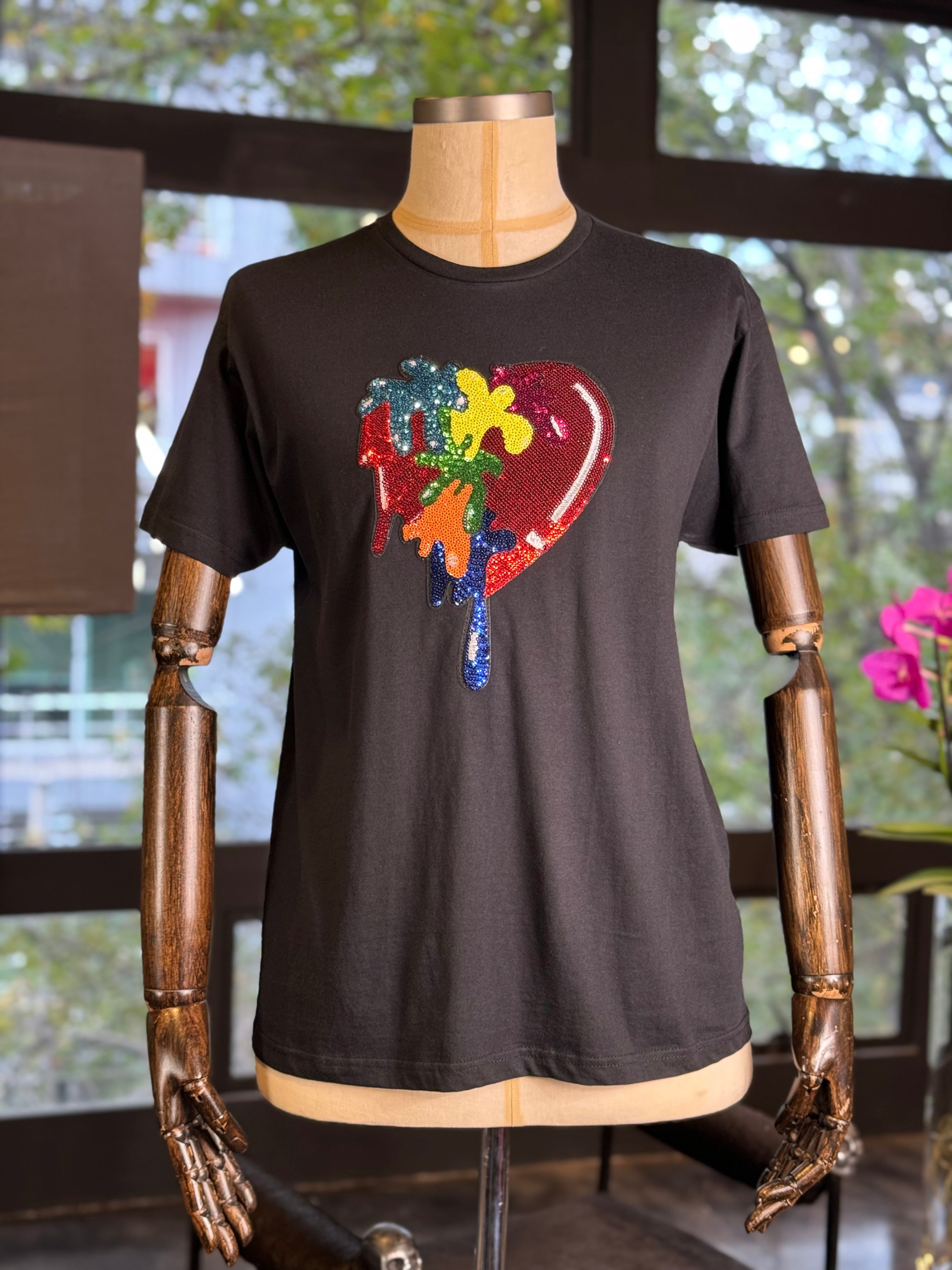 Playera corazón manchas