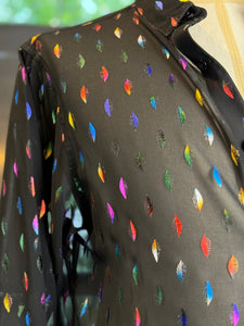 Camisa negra confeti