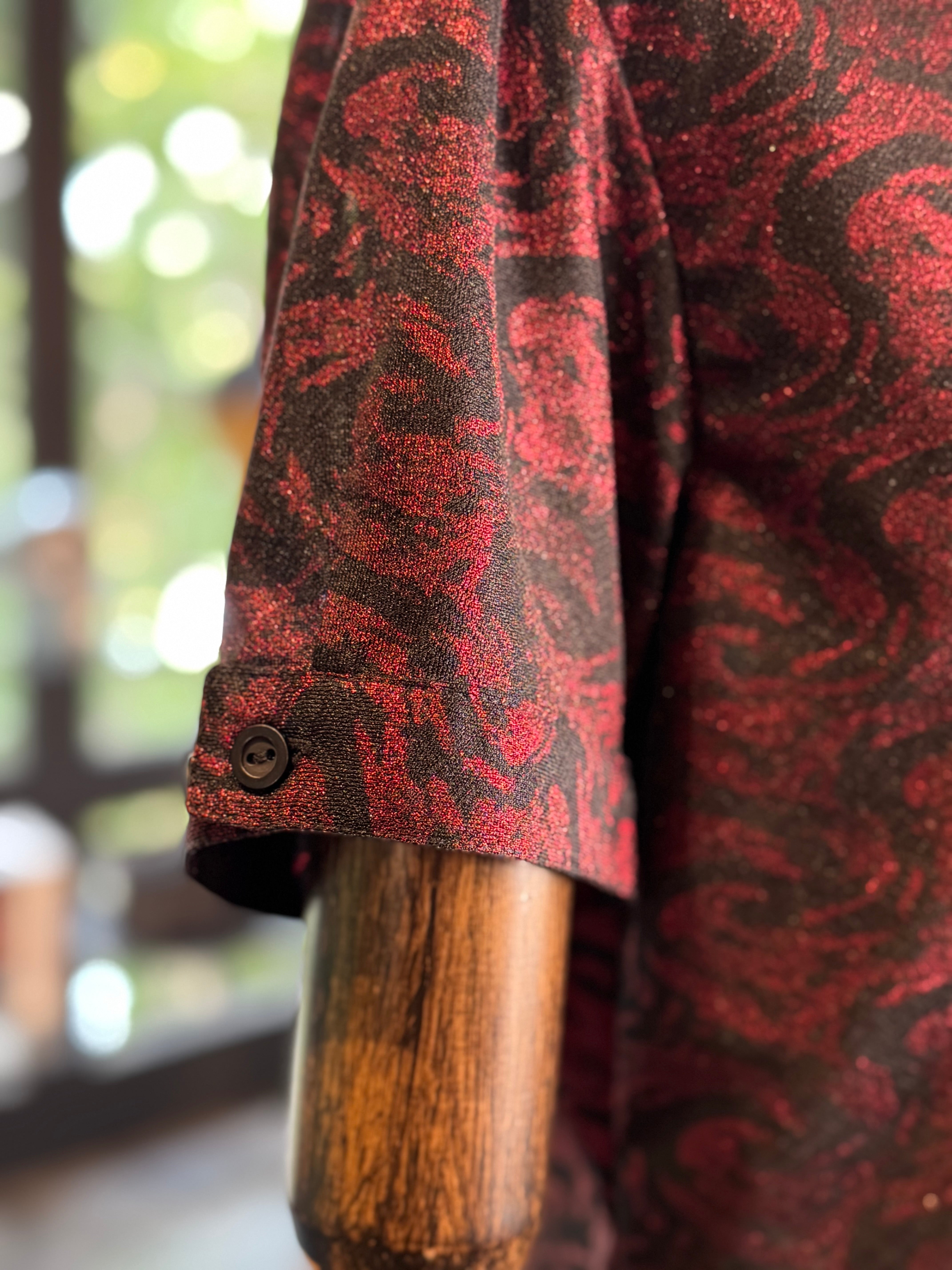 Camisa manga corta roja brillo