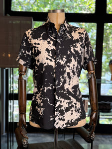Camisa manga corta manchas b/n