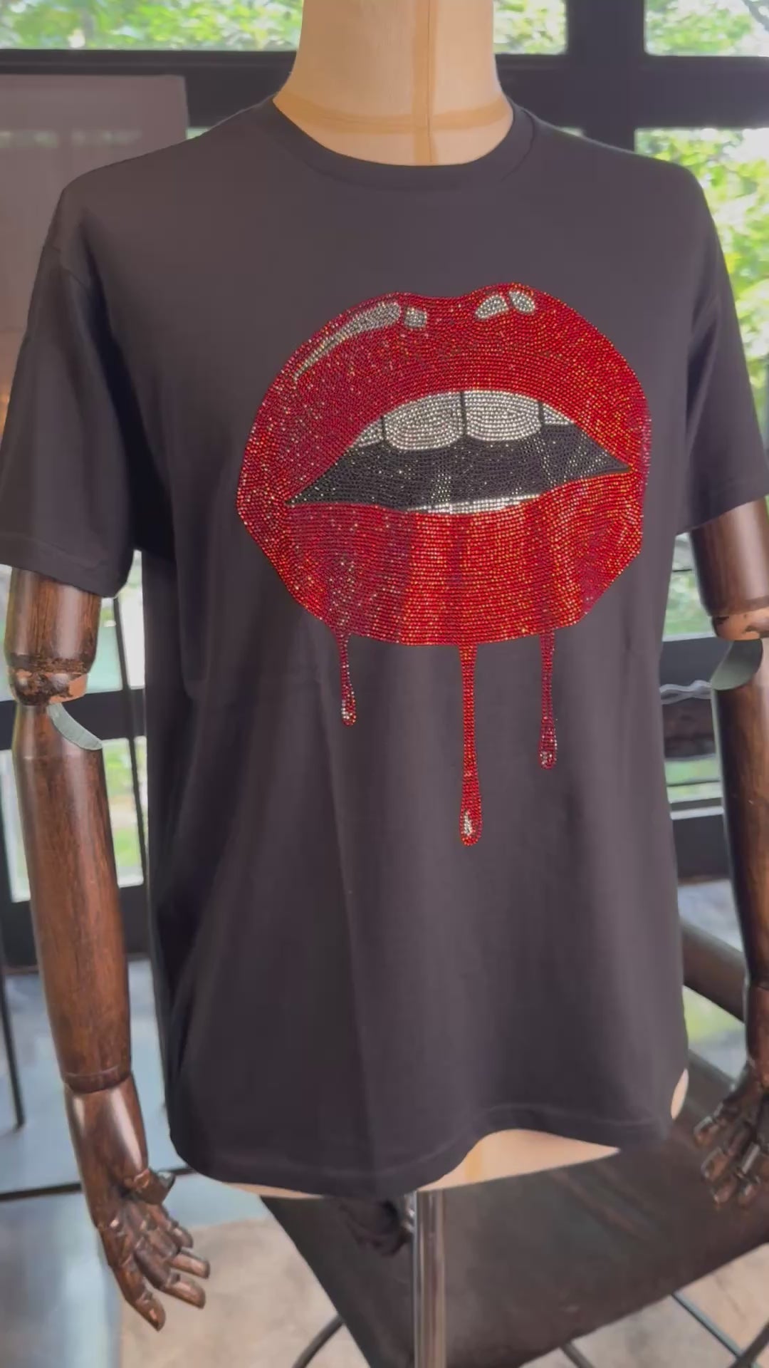Camiseta boca derretida