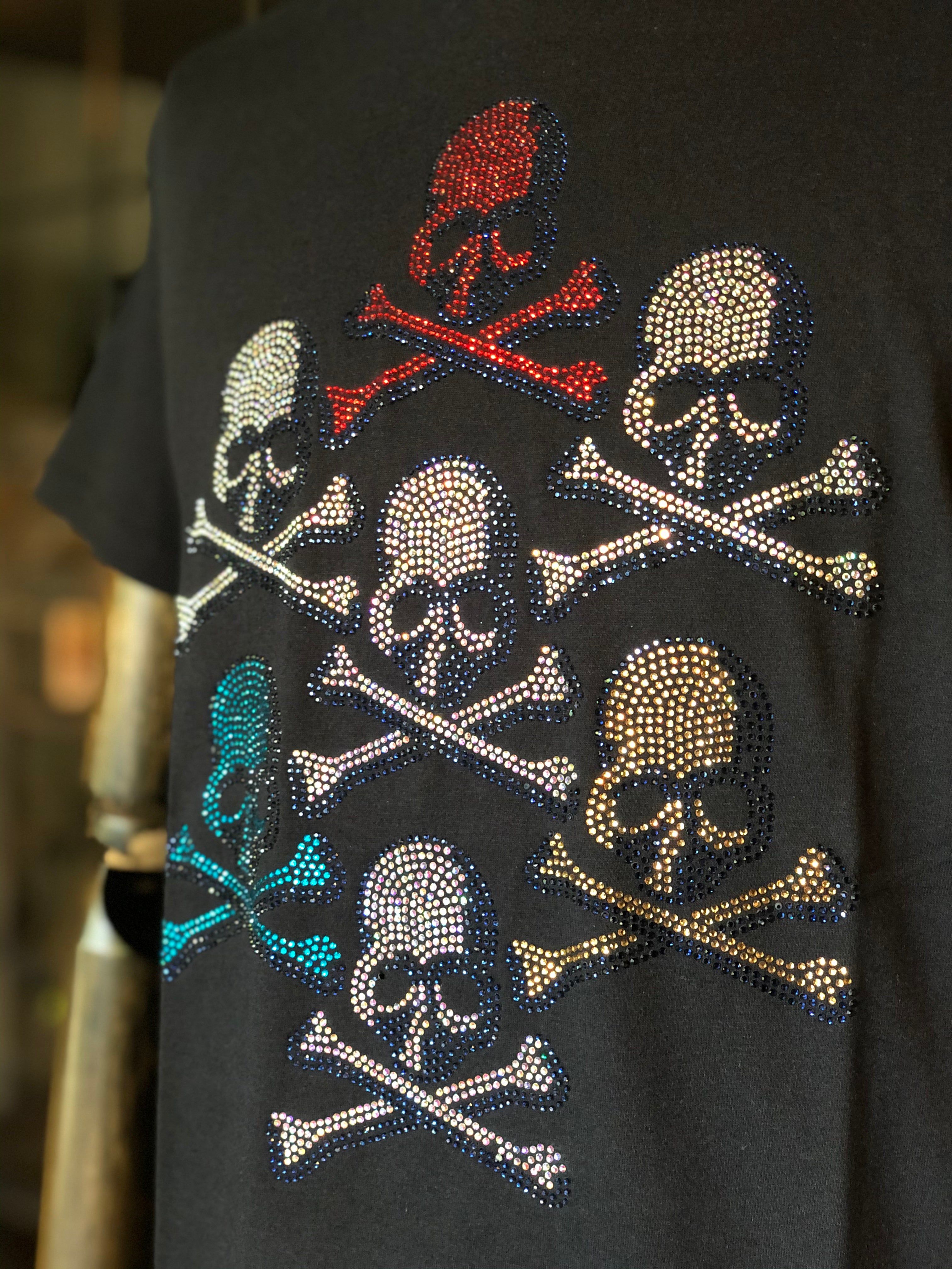 Camiseta multi calaveras