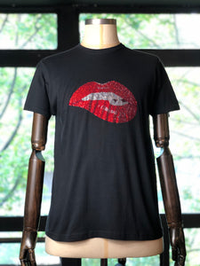 Camiseta labios