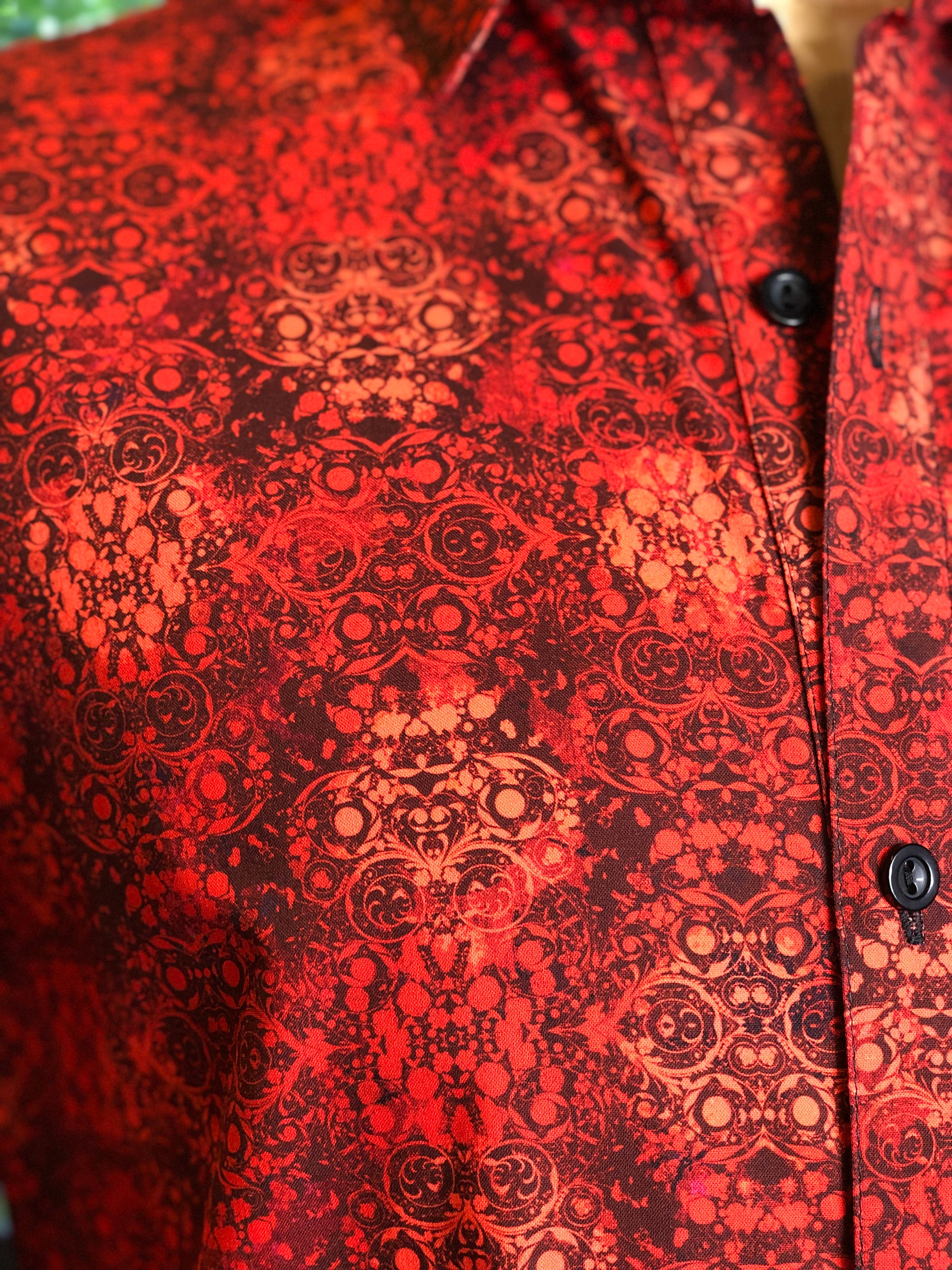 Camisa tapiz rojo